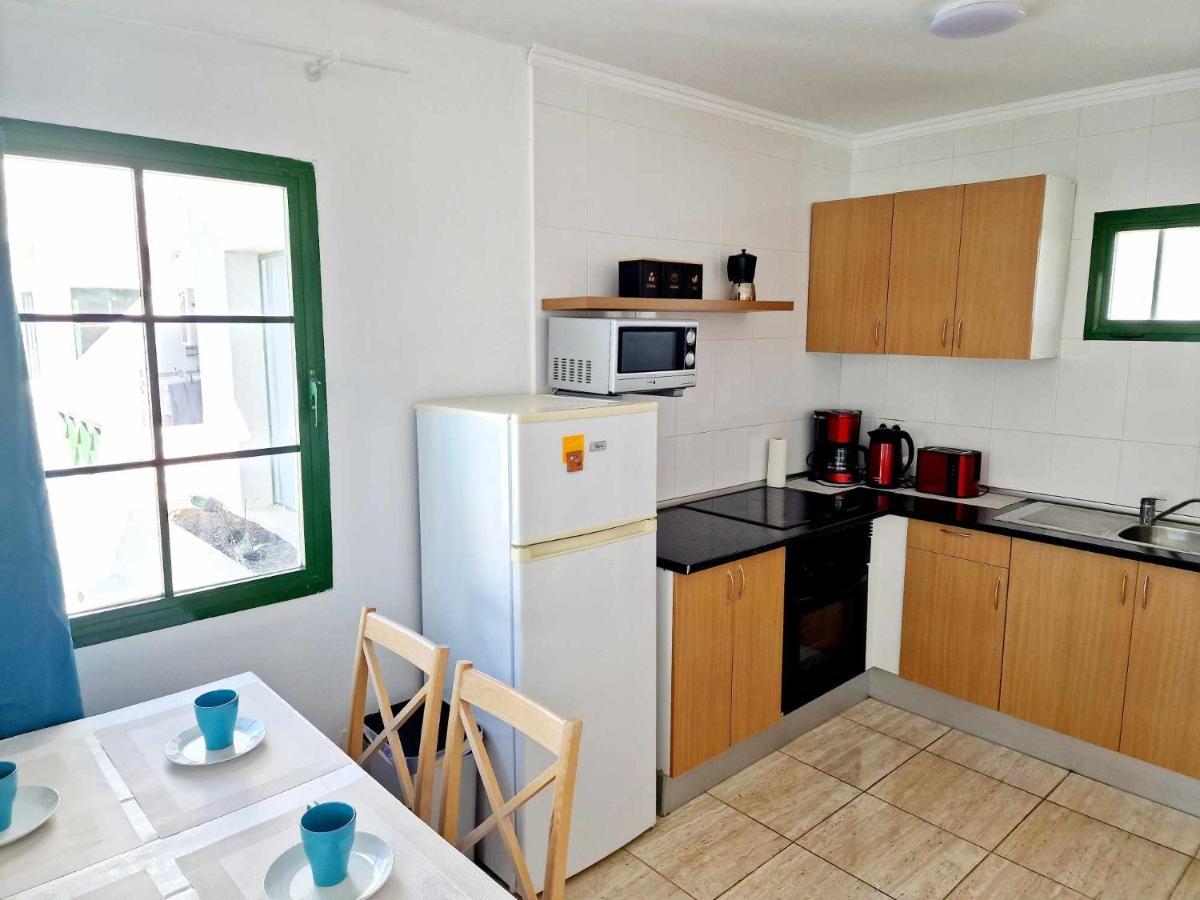 Lovely Apartment Mira With Pool Puerto del Carmen  Exterior photo